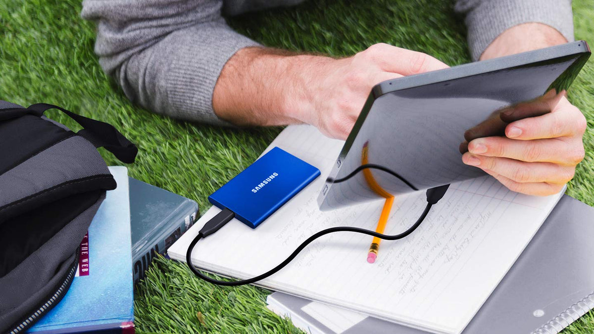 1TB Portable External Solid State Drive B1570