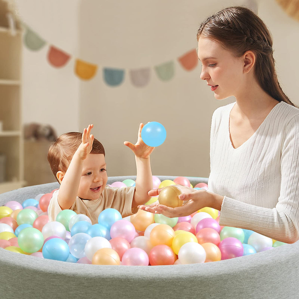 Pack of 100 200 500 BPA Free Non-Toxic Crush Proof Plastic Ball Pit Balls B716786
