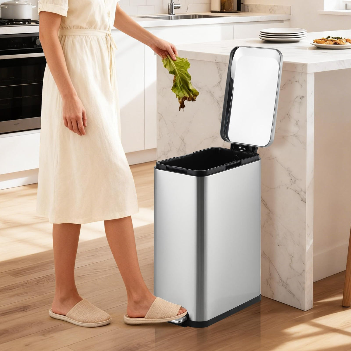 13 Gallon Stainless Steel Slim Kitchen Trash Can B113